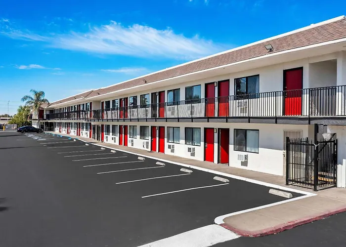 Econo Lodge Stockton Near I-5 Fairgrounds
